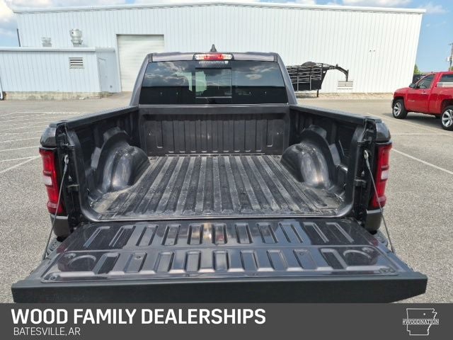 2026 RAM 1500 RAM 1500 EXPRESS CREW CAB 4X4 5'7' BOX