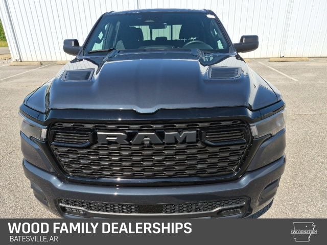2026 RAM 1500 RAM 1500 EXPRESS CREW CAB 4X4 5'7' BOX