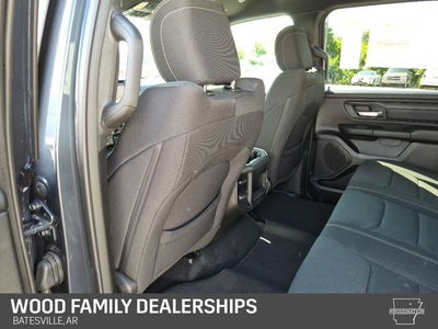 2026 RAM 1500 RAM 1500 EXPRESS CREW CAB 4X4 5'7' BOX