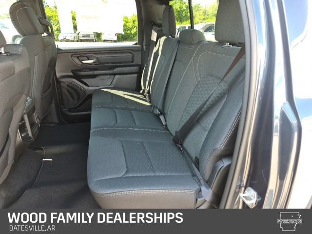 2026 RAM 1500 RAM 1500 EXPRESS CREW CAB 4X4 5'7' BOX