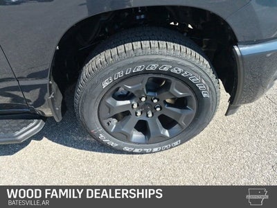 2026 RAM 1500 RAM 1500 EXPRESS CREW CAB 4X4 5'7' BOX
