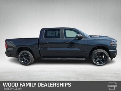 2026 RAM 1500 RAM 1500 EXPRESS CREW CAB 4X4 5'7' BOX
