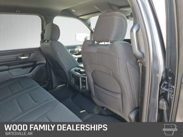 2026 RAM 1500 RAM 1500 EXPRESS CREW CAB 4X4 5'7' BOX