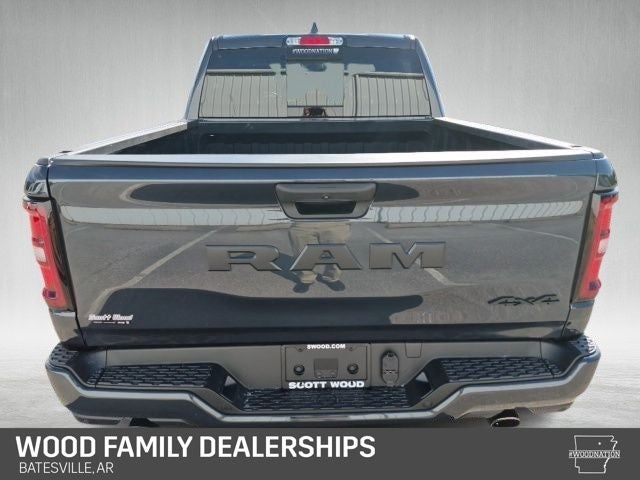 2026 RAM 1500 RAM 1500 EXPRESS CREW CAB 4X4 5'7' BOX