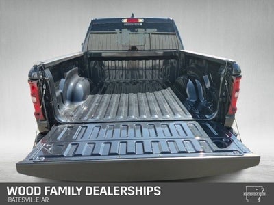 2026 RAM 1500 RAM 1500 EXPRESS CREW CAB 4X4 5'7' BOX