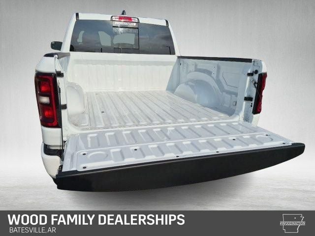 2026 RAM 1500 RAM 1500 EXPRESS CREW CAB 4X4 5'7' BOX