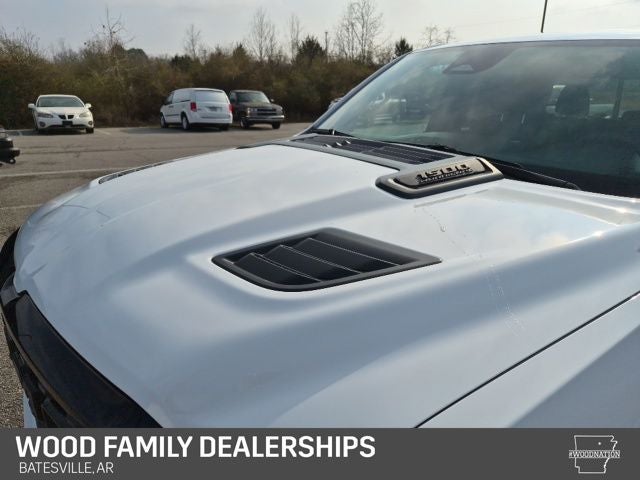 2026 RAM 1500 RAM 1500 EXPRESS CREW CAB 4X4 5'7' BOX