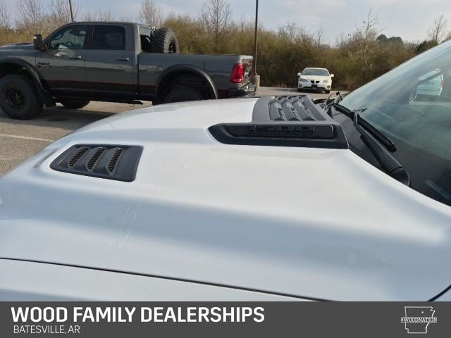 2026 RAM 1500 RAM 1500 EXPRESS CREW CAB 4X4 5'7' BOX