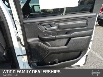 2026 RAM 1500 RAM 1500 EXPRESS CREW CAB 4X4 5'7' BOX