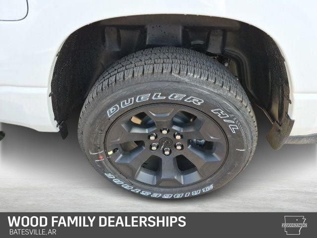 2026 RAM 1500 RAM 1500 EXPRESS CREW CAB 4X4 5'7' BOX