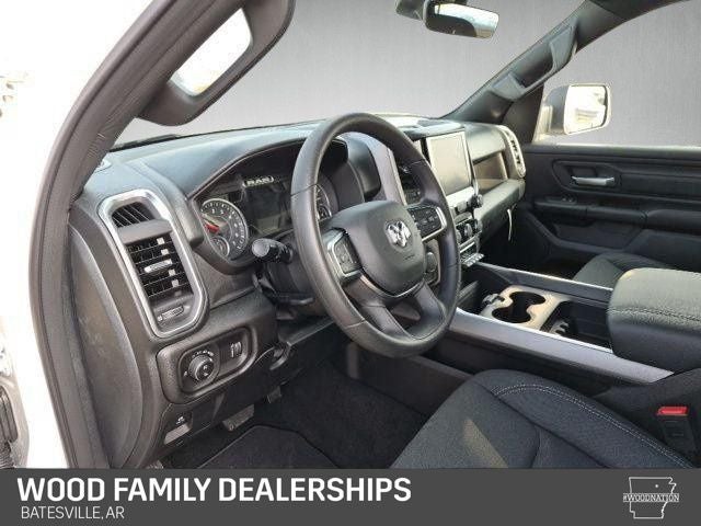 2026 RAM 1500 RAM 1500 EXPRESS CREW CAB 4X4 5'7' BOX