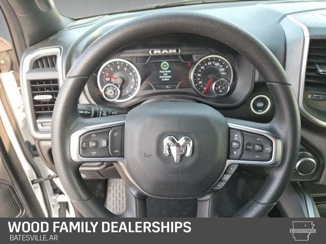 2026 RAM 1500 RAM 1500 EXPRESS CREW CAB 4X4 5'7' BOX