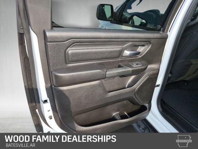 2026 RAM 1500 RAM 1500 EXPRESS CREW CAB 4X4 5'7' BOX