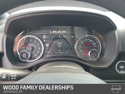 2026 RAM 1500 RAM 1500 EXPRESS CREW CAB 4X4 5'7' BOX