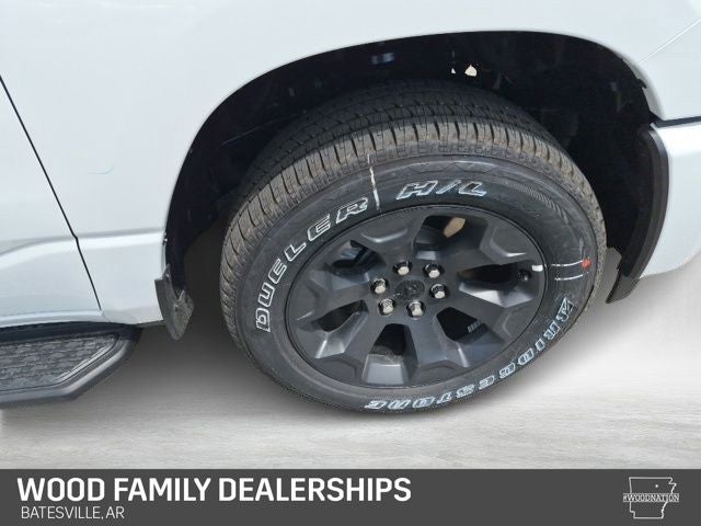 2026 RAM 1500 RAM 1500 EXPRESS CREW CAB 4X4 5'7' BOX