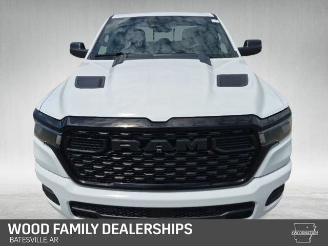 2026 RAM 1500 RAM 1500 EXPRESS CREW CAB 4X4 5'7' BOX