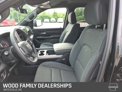 2026 RAM 1500 RAM 1500 EXPRESS CREW CAB 4X4 5'7' BOX