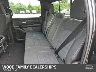 2026 RAM 1500 RAM 1500 EXPRESS CREW CAB 4X4 5'7' BOX