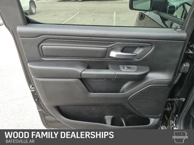 2026 RAM 1500 RAM 1500 EXPRESS CREW CAB 4X4 5'7' BOX