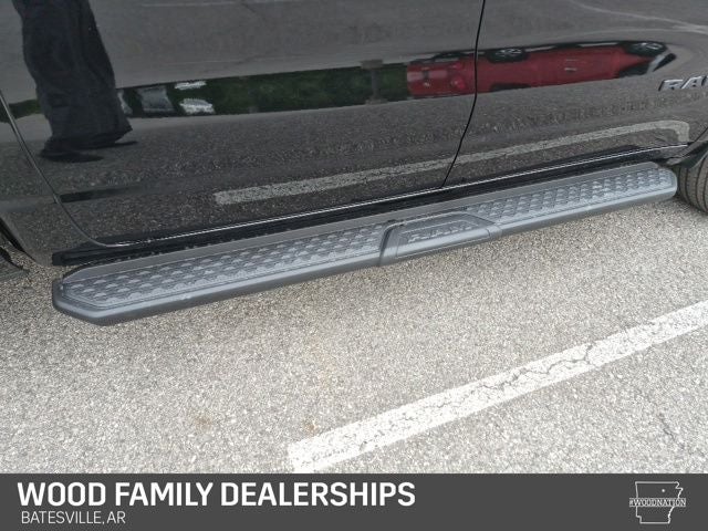 2026 RAM 1500 RAM 1500 EXPRESS CREW CAB 4X4 5'7' BOX