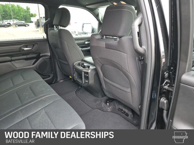 2026 RAM 1500 RAM 1500 EXPRESS CREW CAB 4X4 5'7' BOX