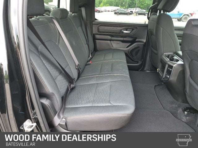 2026 RAM 1500 RAM 1500 EXPRESS CREW CAB 4X4 5'7' BOX