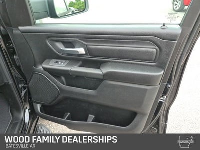 2026 RAM 1500 RAM 1500 EXPRESS CREW CAB 4X4 5'7' BOX