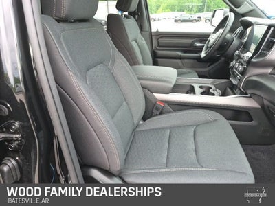 2026 RAM 1500 RAM 1500 EXPRESS CREW CAB 4X4 5'7' BOX