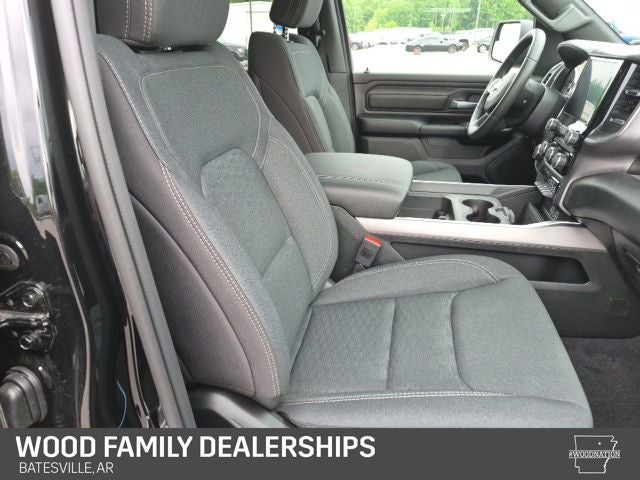 2026 RAM 1500 RAM 1500 EXPRESS CREW CAB 4X4 5'7' BOX