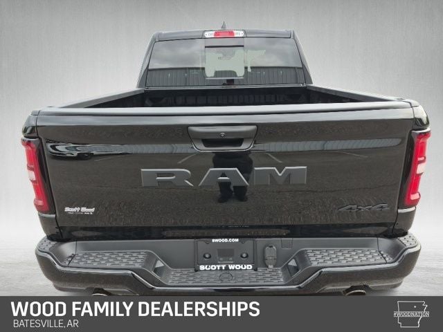 2026 RAM 1500 RAM 1500 EXPRESS CREW CAB 4X4 5'7' BOX