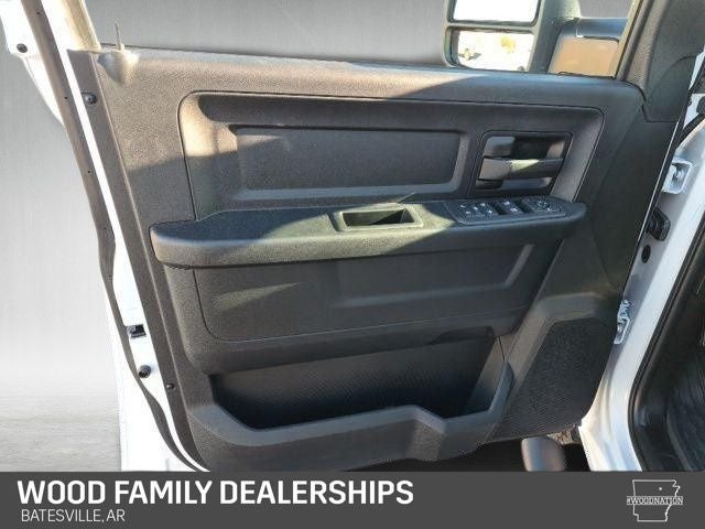 2026 RAM 2500 RAM 2500 TRADESMAN CREW CAB 4X2 6'4' BOX