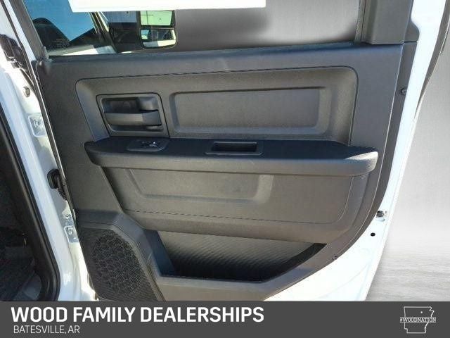 2026 RAM 2500 RAM 2500 TRADESMAN CREW CAB 4X2 6'4' BOX