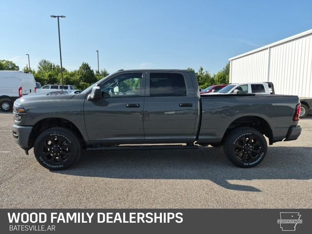 2026 RAM 2500 RAM 2500 BLACK EXPRESS CREW CAB 4X4 6'4' BOX