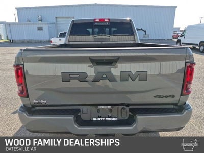 2026 RAM 2500 RAM 2500 BLACK EXPRESS CREW CAB 4X4 6'4' BOX