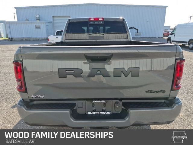 2026 RAM 2500 RAM 2500 BLACK EXPRESS CREW CAB 4X4 6'4' BOX