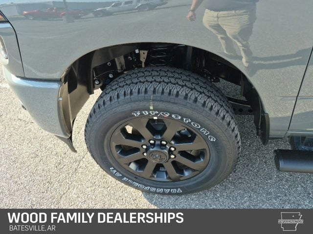 2026 RAM 2500 RAM 2500 BLACK EXPRESS CREW CAB 4X4 6'4' BOX