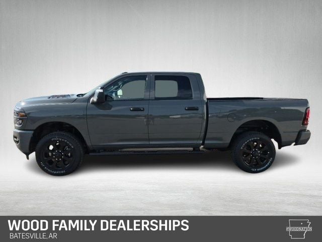 2026 RAM 2500 RAM 2500 BLACK EXPRESS CREW CAB 4X4 6'4' BOX