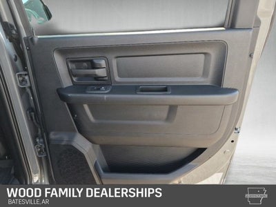 2026 RAM 2500 RAM 2500 BLACK EXPRESS CREW CAB 4X4 6'4' BOX