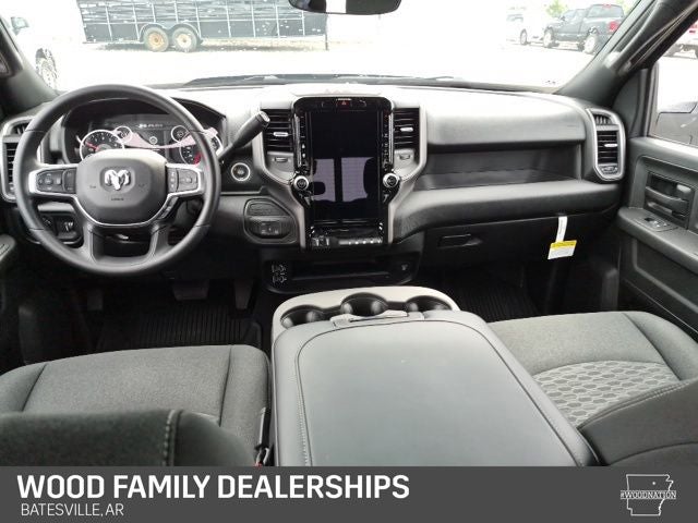 2026 RAM 2500 RAM 2500 TRADESMAN CREW CAB 4X4 6'4' BOX