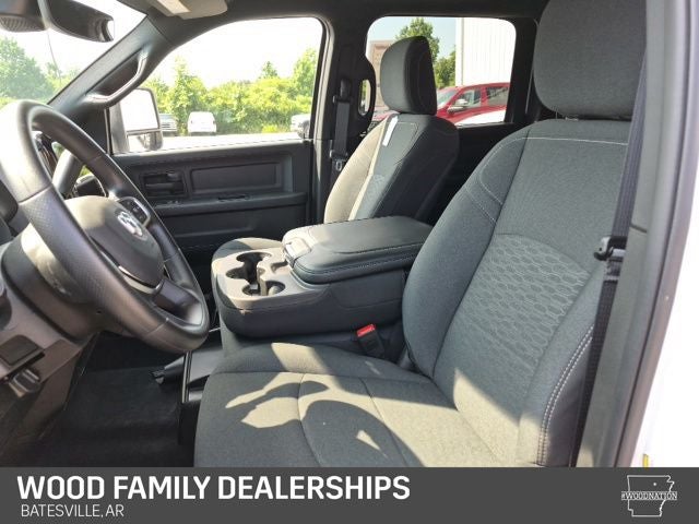 2026 RAM 2500 RAM 2500 TRADESMAN CREW CAB 4X4 6'4' BOX