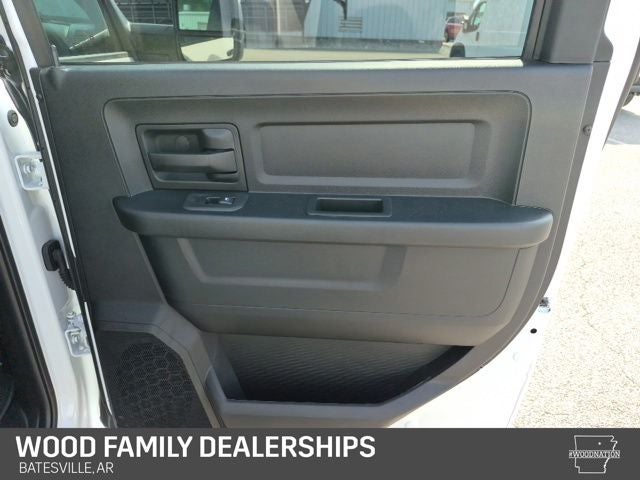 2026 RAM 2500 RAM 2500 TRADESMAN CREW CAB 4X4 6'4' BOX