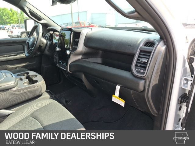 2026 RAM 2500 RAM 2500 TRADESMAN CREW CAB 4X4 6'4' BOX