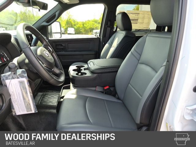 2027 RAM 3500 Chassis Cab Tradesman