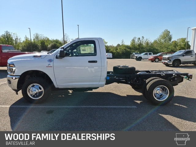 2027 RAM Ram 3500 Chassis Cab RAM 3500 TRADESMAN CHASSIS REGULAR CAB 4X4 60' CA
