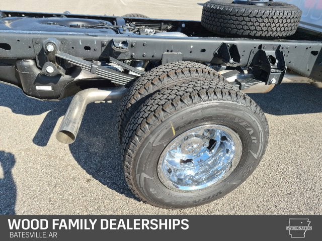 2027 RAM Ram 3500 Chassis Cab RAM 3500 TRADESMAN CHASSIS REGULAR CAB 4X4 60' CA