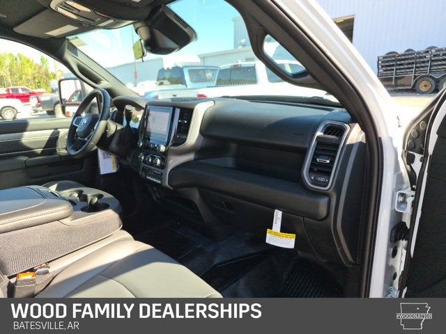 2027 RAM Ram 3500 Chassis Cab RAM 3500 TRADESMAN CHASSIS REGULAR CAB 4X4 60' CA