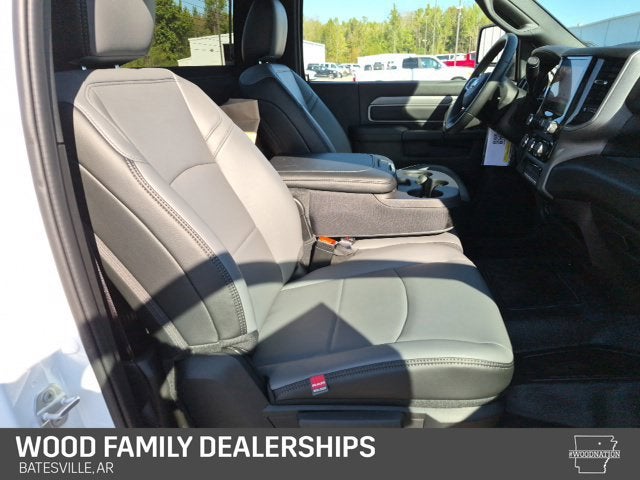 2027 RAM Ram 3500 Chassis Cab RAM 3500 TRADESMAN CHASSIS REGULAR CAB 4X4 60' CA