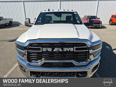 2027 RAM Ram 3500 Chassis Cab RAM 3500 TRADESMAN CHASSIS REGULAR CAB 4X4 60' CA