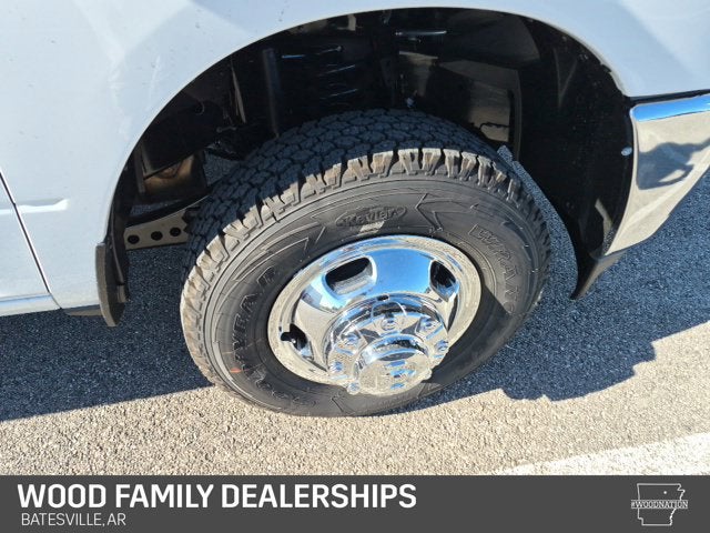 2027 RAM Ram 3500 Chassis Cab RAM 3500 TRADESMAN CREW CAB CHASSIS 4X4 60' CA