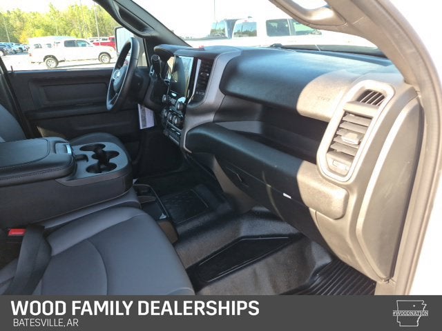2027 RAM Ram 3500 Chassis Cab RAM 3500 TRADESMAN CREW CAB CHASSIS 4X4 60' CA